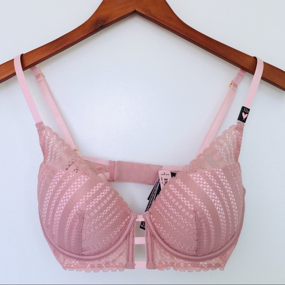 ⭐️NWT⭐️Victoria’s Secret Luxe Lace Plunge Bra - Picture 2 of 6